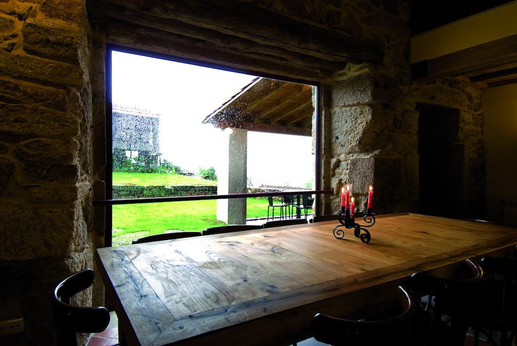 Casa Entre-Palheiros E Casa Do Canastro Montalegre Kamer foto