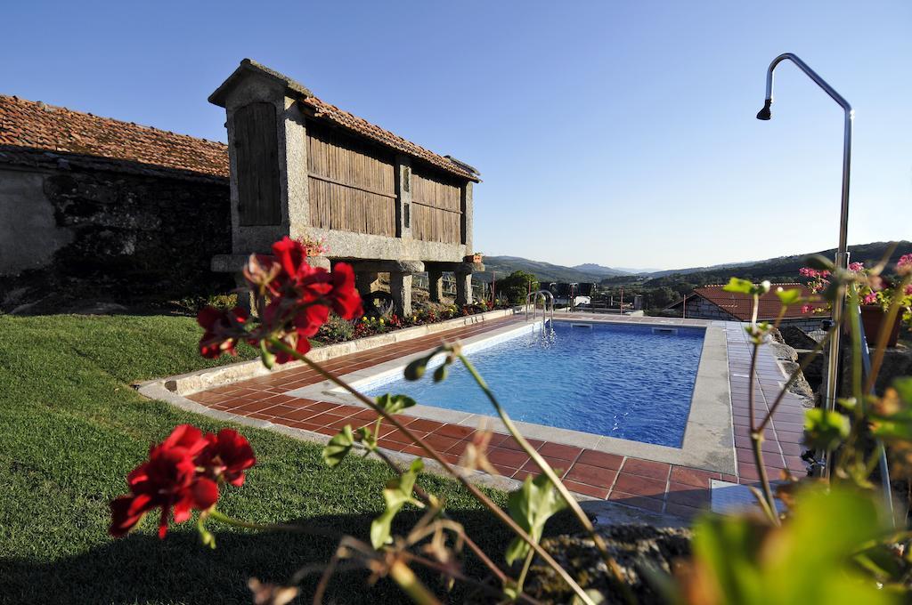 Casa Entre-Palheiros E Casa Do Canastro Montalegre Buitenkant foto